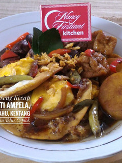Foto resep Oseng Kecap Ati Ampela, Tahu, Kentang & Telur Ceplok