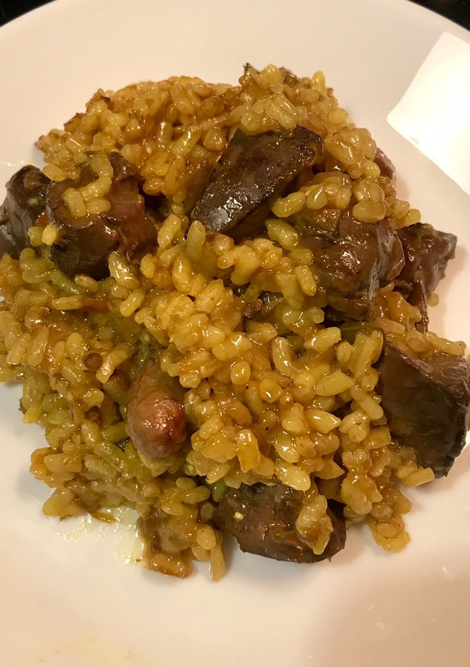 Una foto de Arroz con Higaditos de Pollo