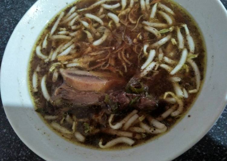 #R09 Rawon daging