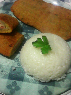 Una foto de Milanesas de tallo de acelga rellenas con jamón y queso