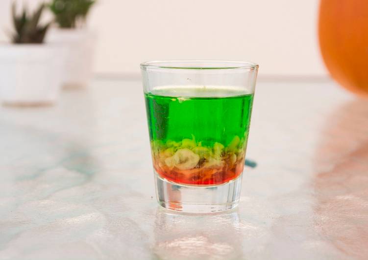 Shot de Halloween &#34;Hemorragia Cerebral de Alien&#34;