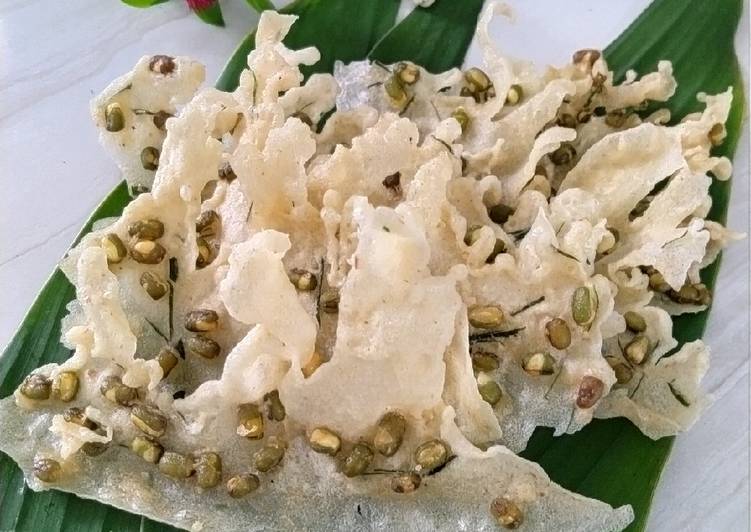 Resep 222. Rempeyek/Tumpi Kacang Hijau yang Enak