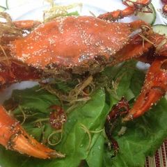 A picture of Vietnamese Roasted Crab in Salt Crust.