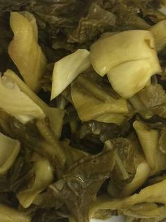 A picture of Vietnamese Pickled Mustard Greens (Mom’s style).
