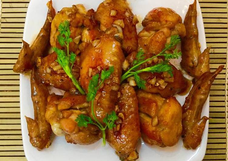 Steps to Prepare Quick Fried Chicken Wings with Fish Sauce