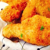 A picture of Crumb-fried Chicken Wings and Drumsticks.