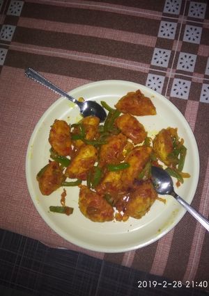 A picture of Fried rava idli.
