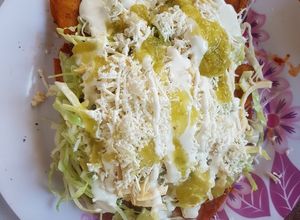 Una foto de Enchiladas rojas