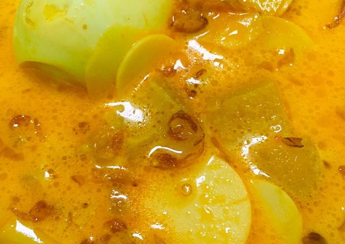 Anti Ribet, Buat Rebung kikil telor santan kuah kuning Ekonomis Untuk Jualan