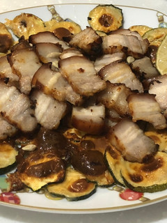 焗烤燒肉佐起司櫛瓜 的食譜成品照片