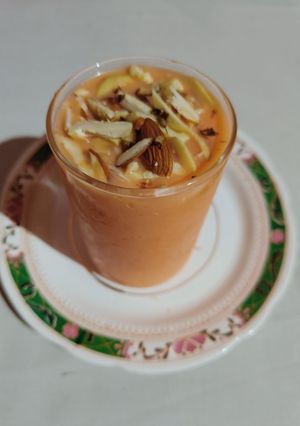 A picture of Papaya Shake.