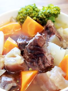 清燉牛肉湯 的食譜成品照片