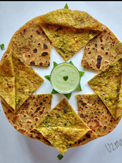 A picture of Broccoli and Cheese Paratha.