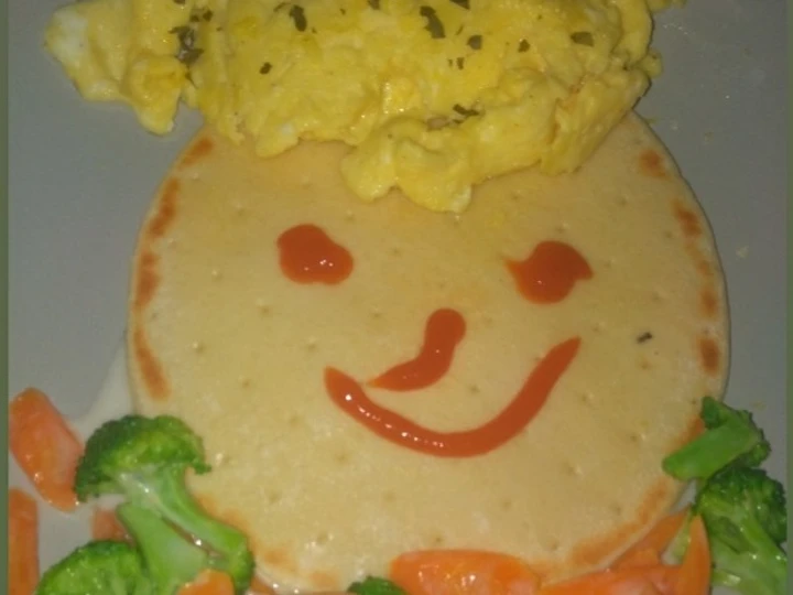 Cara Sederhana Membikin Resep  Omelet with simple salad yang Menggugah Selera, Bikin Ketagihan