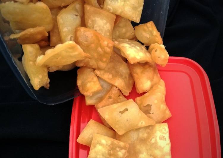 Bahan Kerupuk Pangsit | Cara Buat Kerupuk Pangsit Yang Enak dan Simpel