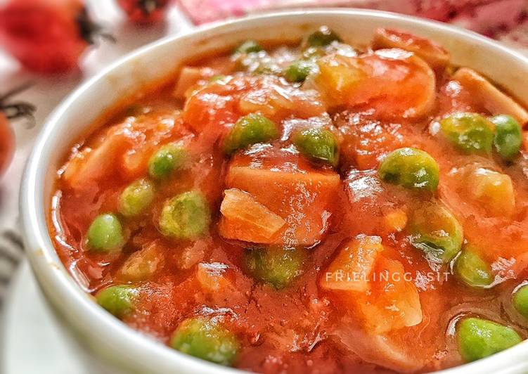 Cara Gampang Membuat Sup Tomat Sosis, Bisa Manjain Lidah