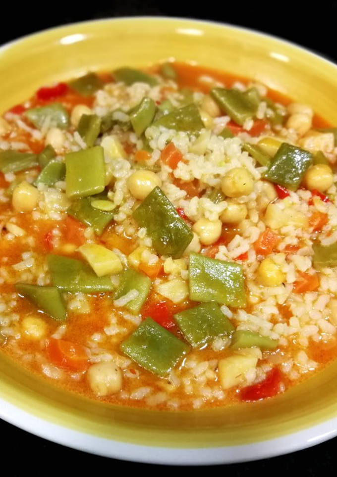 Una foto de Arroz Bomba caldoso - veggie