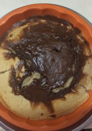 A picture of Chocolate cake or marble cake.