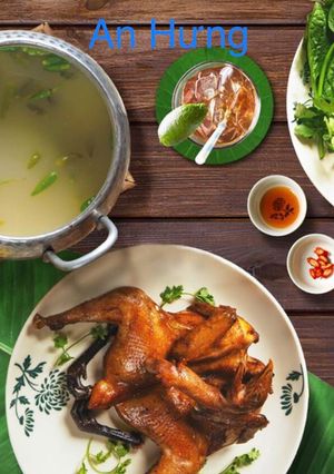 Hình của món Lẩu Gà Tre Ớt Xim.