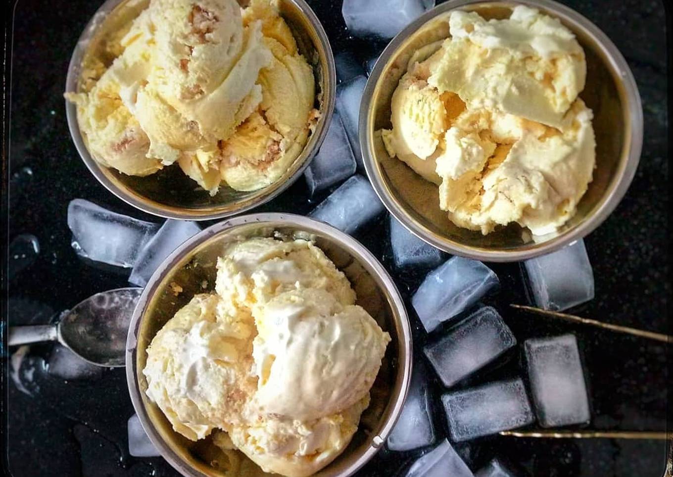 Homemade Mango ice cream