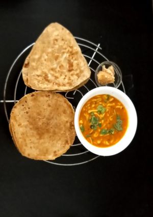 લાઇવ સેવ નુ શાક (Live Sev Shak Recipe In Gujarati) રેસીપી મુખ્ય ફોટો