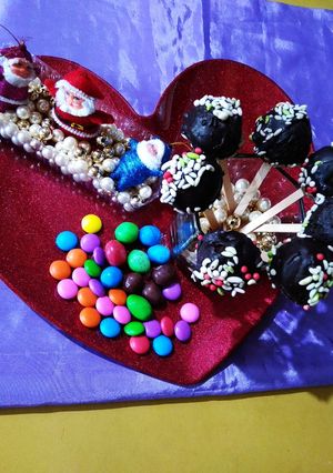 A picture of Chocolate Cake Pops.