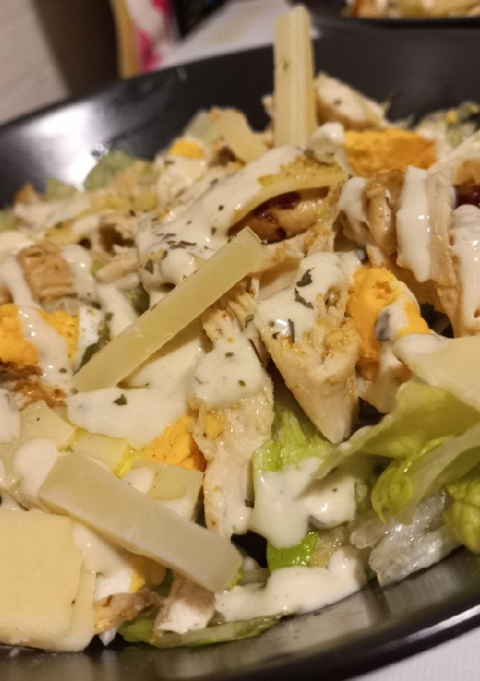 Una foto de Ensalada César 🥗