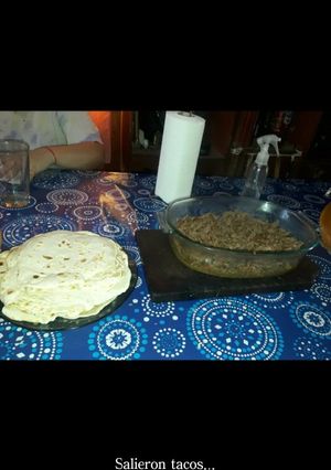 Una foto de Tacos masa y relleno