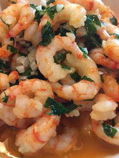 Una foto de Gambas al ajillo