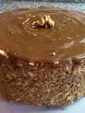 Torta falsa de galletas de soda y manjar