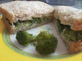 Sandwich de brócoli y queso