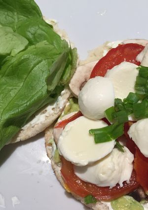 Una foto de Sandwich con palta y mozzarella de búfala 