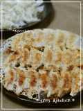 *Easy and Delicious Homemade Crispy Gyoza*