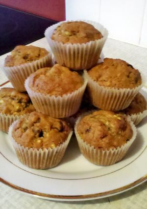 A picture of carrot cake muffins.