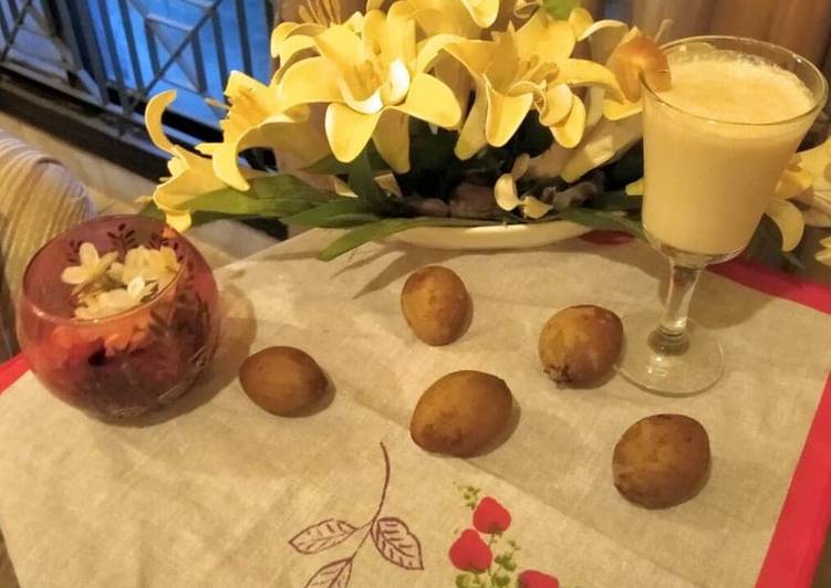 Recipe of Chikoo Shake in 17 Minutes at Home