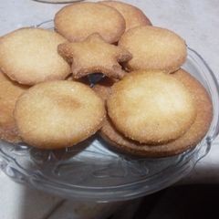 A picture of Meethi tikkiya.
