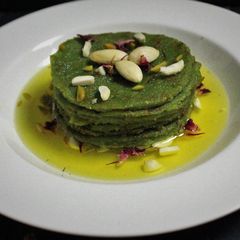 A picture of Evergreen Spinach Malpua.