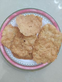 ફરસી પૂરી (Farsi Poori Recipe In Gujarati) રેસીપી મુખ્ય ફોટો