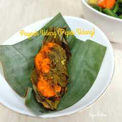 รูปของ 186. Payeuh Udeung (Pepes Udang)