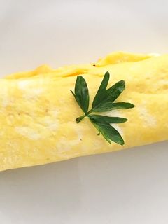 A picture of Rolling omelette.