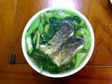 Canh cá nấu rau rút, mướp, rau ngót