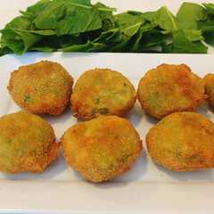 Una foto de Nuggets de pollo con espinacas