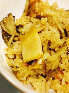 Hình của món Cơm bào ngư Nhật Bản.