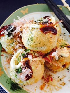Hình của món Bánh bạch tuộc nướng Takoyaki .