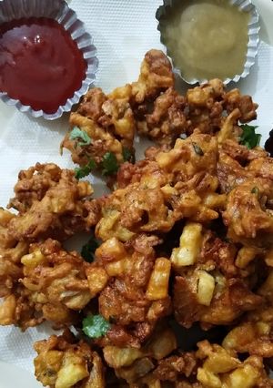 A picture of Mix veg crispy fritters.