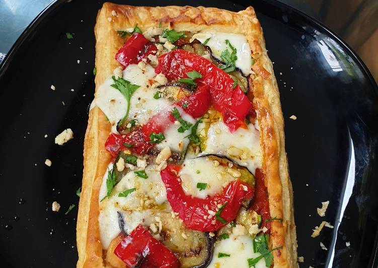 Recipe of Homemade Taleggio, vegetable and almond tart