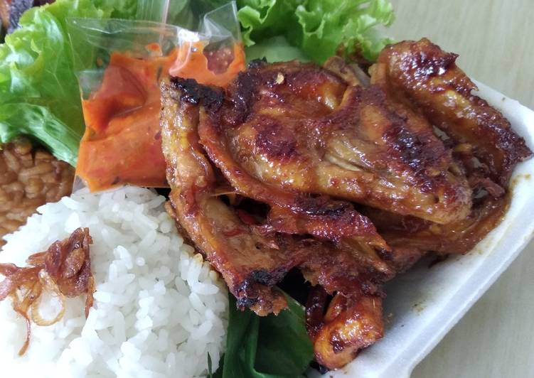 Resep Ayam Panggang Kalasan Khas wonogiri #recookBundaEi, Lezat