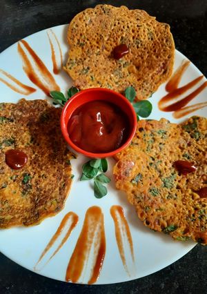 A picture of Oats methi chila.