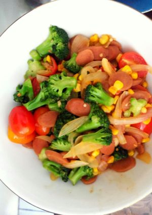 Foto resep Cah brosis (brokoli sosis )