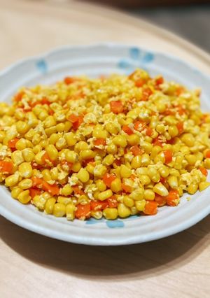 玉米紅蘿蔔炒蛋 的食譜成品照片